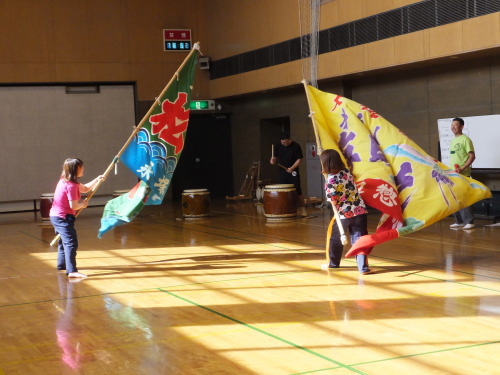 �\�[������03