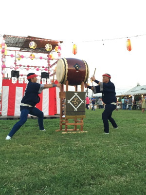 �V�l�f�r���[����{���q